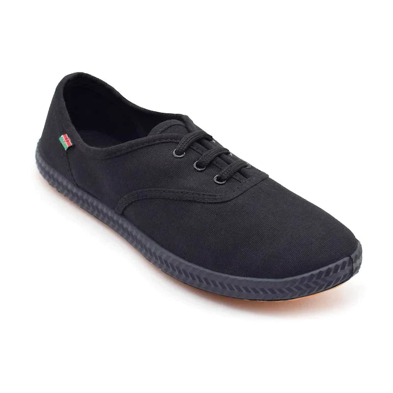 Tomcat Canvas Shoes - Black (29-36) - Pure Nurslings